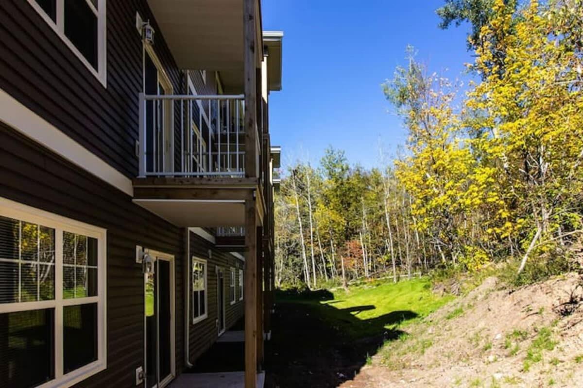 Brand New Gorgeous Condo Near Unb & Hospital Coffee Parking 202 Saint John Bagian luar foto